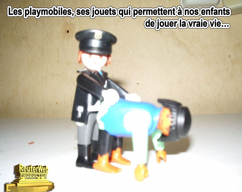 ReuterWeb-Playmobile-01.jpg
